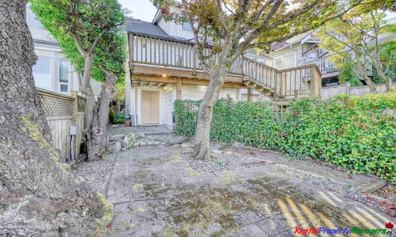 35xx West 16th Avenue, Vancouver, 2 Bedrooms Bedrooms, ,1 BathroomBathrooms,Basement,For Rent,35xx West 16th Avenue, Vancouver,1086