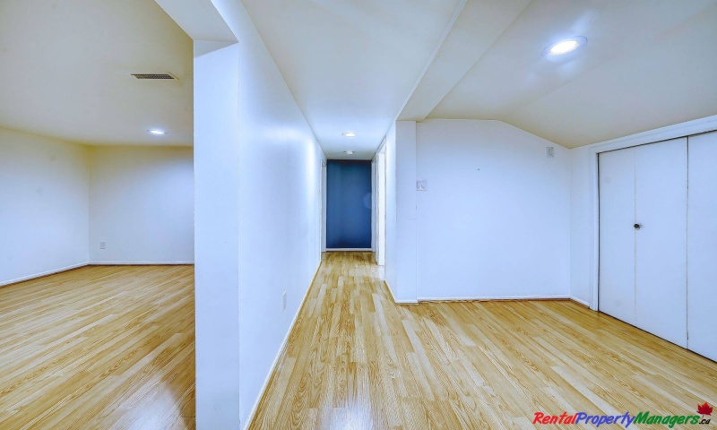 35xx West 16th Avenue, Vancouver, 2 Bedrooms Bedrooms, ,1 BathroomBathrooms,Basement,For Rent,35xx West 16th Avenue, Vancouver,1086