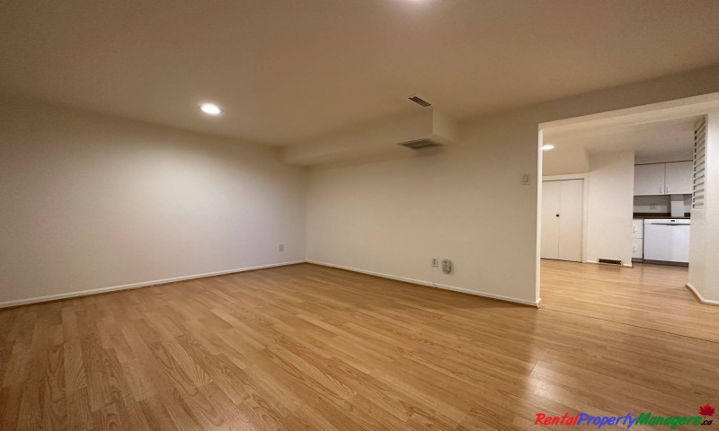 35xx West 16th Avenue, Vancouver, 2 Bedrooms Bedrooms, ,1 BathroomBathrooms,Basement,For Rent,35xx West 16th Avenue, Vancouver,1086