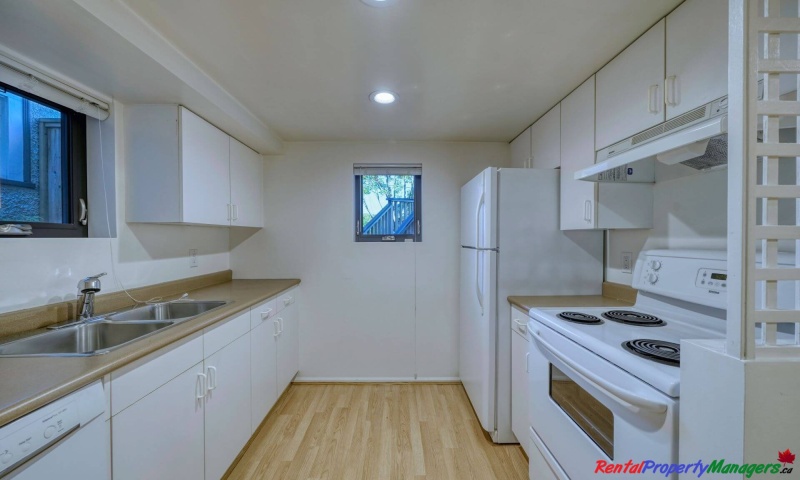 35xx West 16th Avenue, Vancouver, 2 Bedrooms Bedrooms, ,1 BathroomBathrooms,Basement,For Rent,35xx West 16th Avenue, Vancouver,1086