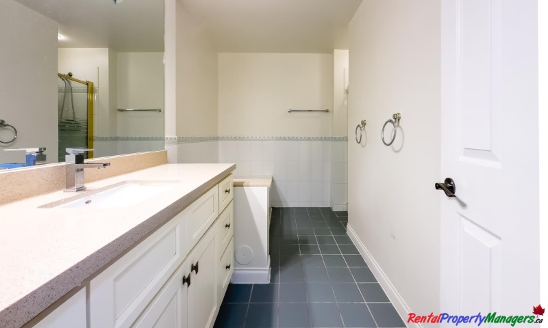 2xx-6128 Patterson Ave, Burnaby, 2 Bedrooms Bedrooms, ,2 BathroomsBathrooms,Condo,For Rent,2xx-6128 Patterson Ave, Burnaby ,1099