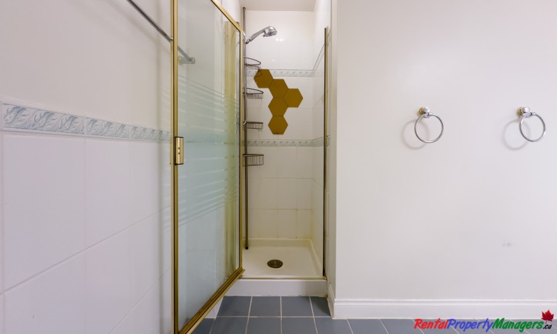 2xx-6128 Patterson Ave, Burnaby, 2 Bedrooms Bedrooms, ,2 BathroomsBathrooms,Condo,For Rent,2xx-6128 Patterson Ave, Burnaby ,1099