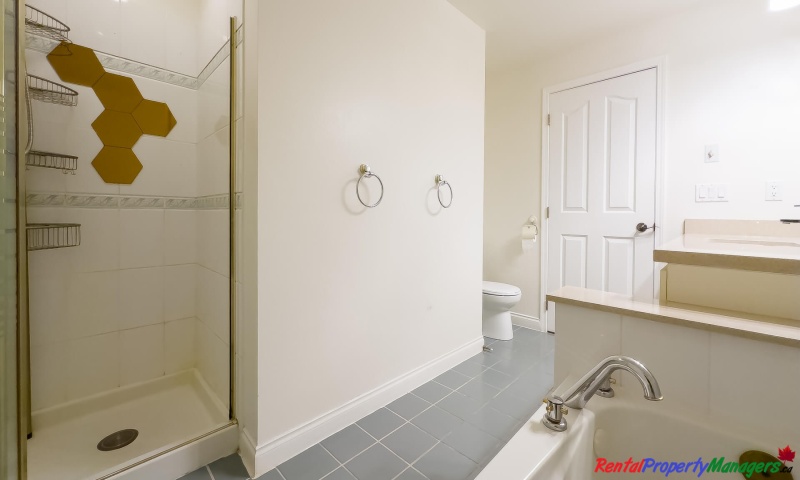 2xx-6128 Patterson Ave, Burnaby, 2 Bedrooms Bedrooms, ,2 BathroomsBathrooms,Condo,For Rent,2xx-6128 Patterson Ave, Burnaby ,1099