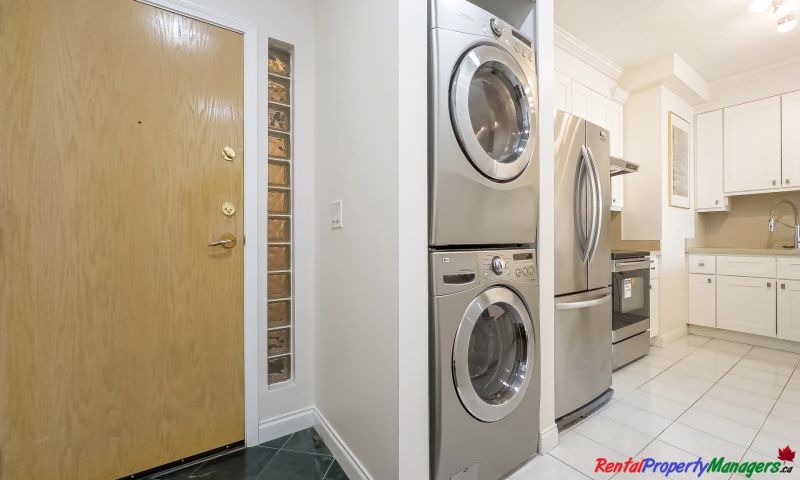 2xx-6128 Patterson Ave, Burnaby, 2 Bedrooms Bedrooms, ,2 BathroomsBathrooms,Condo,For Rent,2xx-6128 Patterson Ave, Burnaby ,1099