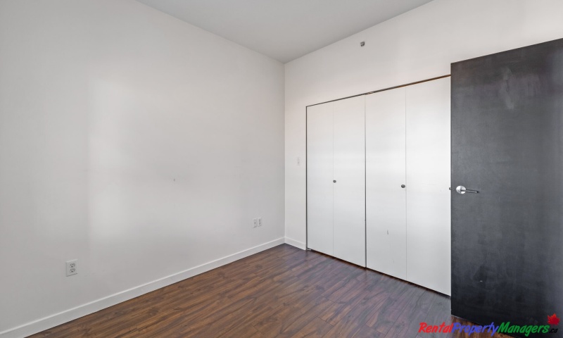 #4xx-5885 Irmin Street, Burnaby, 1 Bedroom Bedrooms, ,1 BathroomBathrooms,Condo,Rented and Completed,Macpherson Walk,#4xx-5885 Irmin Street, Burnaby,1100