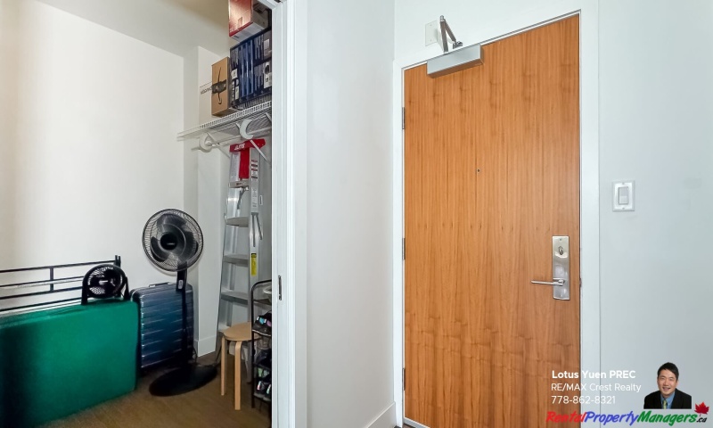 #1505-2959 Glen Drive, Coquitlam, 2 Bedrooms Bedrooms, ,2 BathroomsBathrooms,Condo,For Rent,#1505-2959 Glen Drive, Coquitlam,1034