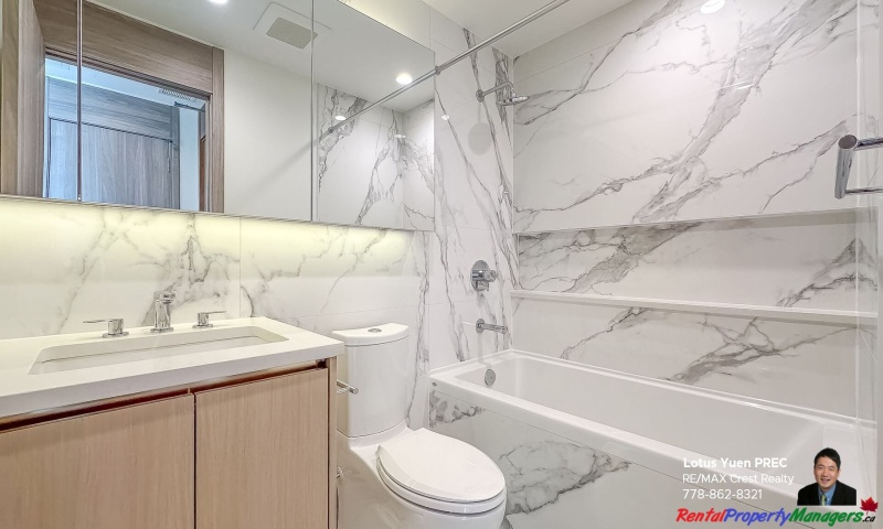 2xxx-4880 Lougheed Highway, 1 Bedroom Bedrooms, ,1 BathroomBathrooms,Condo,Rented and Being Managed,Hillside East 1,2xxx-4880 Lougheed Highway,1113