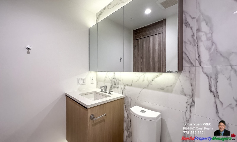 2xxx-4880 Lougheed Highway, 1 Bedroom Bedrooms, ,1 BathroomBathrooms,Condo,Rented and Being Managed,Hillside East 1,2xxx-4880 Lougheed Highway,1113