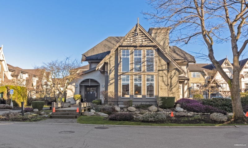 #92-7288 Heather St, Richmond, 4 Bedrooms Bedrooms7288 Heather St, RichmondR-LYU088 0 ,3.5 BathroomsBathrooms,Townhouse,For Rent,Barrington Walk,#92-7288 Heather St, Richmond,1126