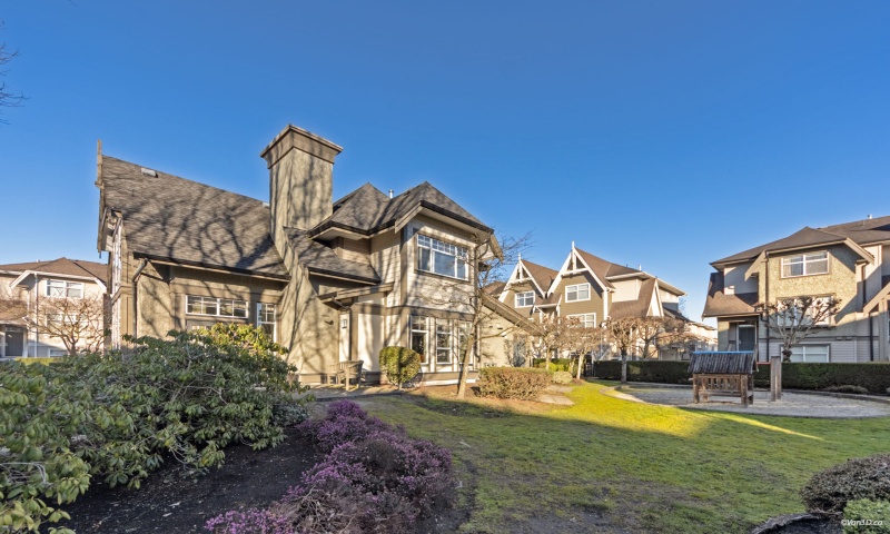 #92-7288 Heather St, Richmond, 4 Bedrooms Bedrooms7288 Heather St, RichmondR-LYU088 0 ,3.5 BathroomsBathrooms,Townhouse,For Rent,Barrington Walk,#92-7288 Heather St, Richmond,1126