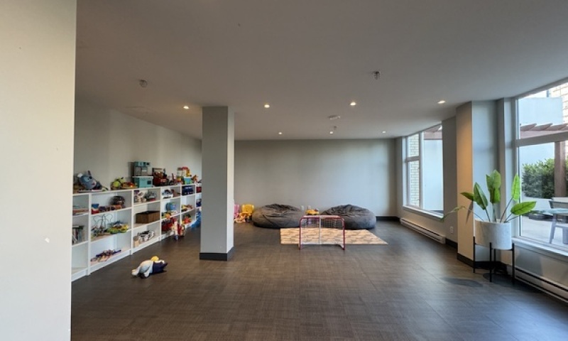#2xx-1012 Auckland Street, New Westminster, 2 Bedrooms Bedrooms1012 Auckland Street, New WestminsterM-LYU092 0 ,2 BathroomsBathrooms,Condo,Rented and Being Managed,Capitol,#2xx-1012 Auckland Street, New Westminster,1131