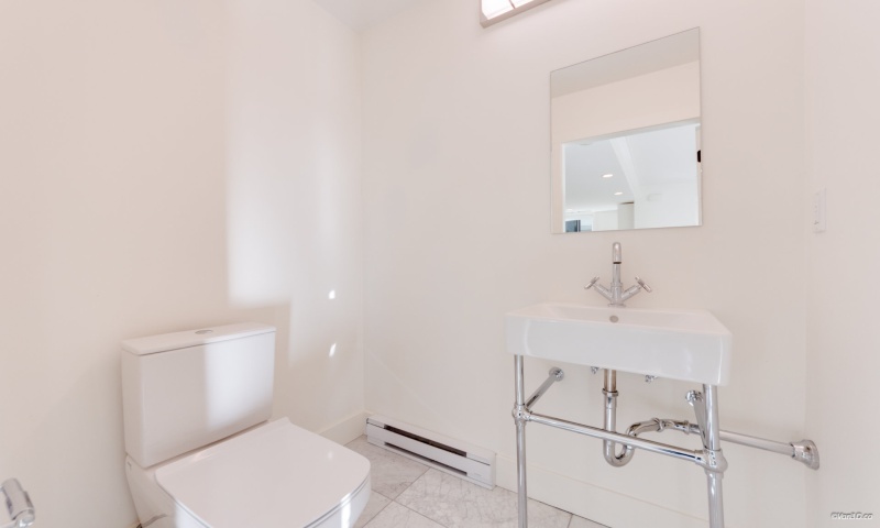 469 63rd Avenue West, Vancouver, 1 Bedroom Bedrooms469 63rd Avenue West, Vancouver R-LYU099 0 ,1.5 BathroomsBathrooms,Condo,For Rent,469 63rd Avenue West, Vancouver ,1137