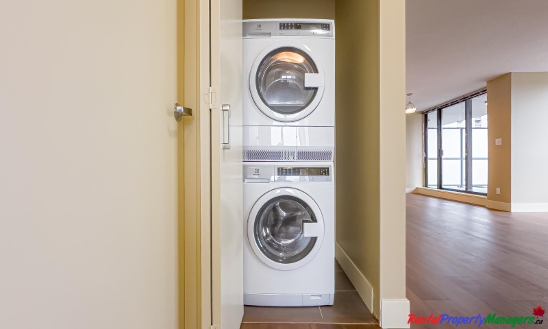 #1505-2959 Glen Drive, Coquitlam, 2 Bedrooms Bedrooms, ,2 BathroomsBathrooms,Condo,For Rent,#1505-2959 Glen Drive, Coquitlam,1034