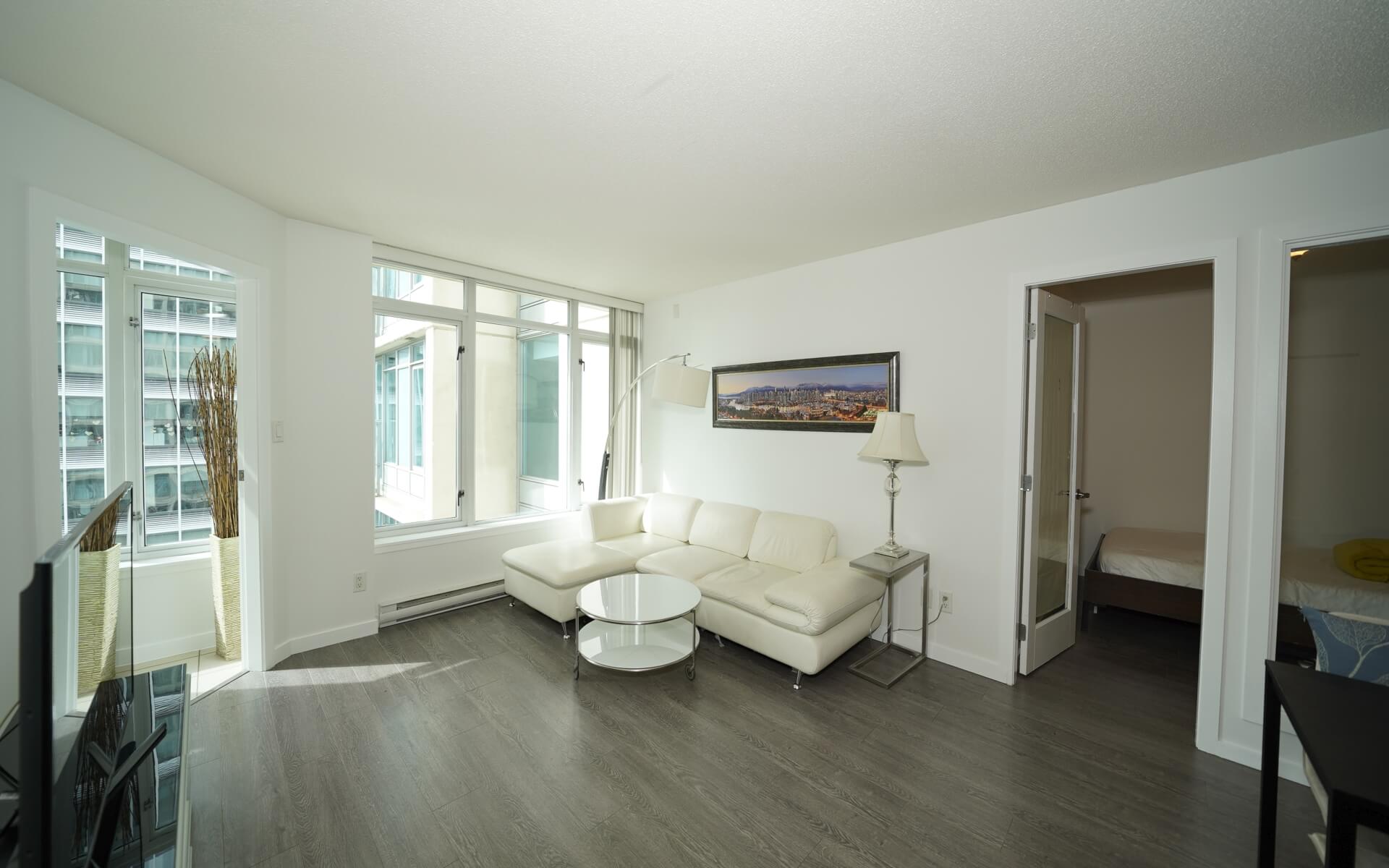 RentalPropertyManagers.ca 610 Granville Street, Vancouver BC (Hudson RentalPropertyManagers.ca 610 Granville Street, Vancouver BC (Hudson