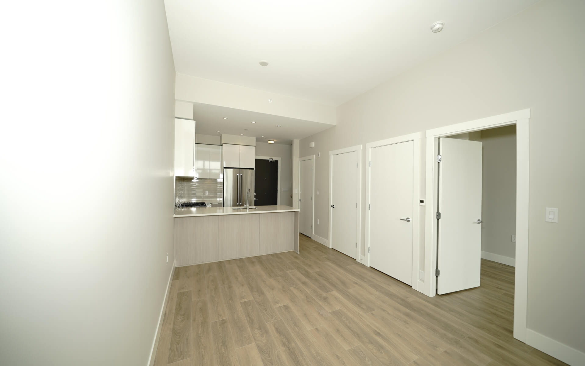 RentalPropertyManagers.ca 3588 Sawmill Crescent, Vancouver (Avalon1)